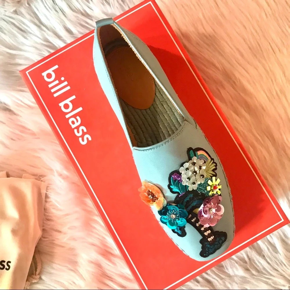 Bill Blass Sutton Espadrille Aqua Leather Sequin Floral Flats NWT SZ 8 Dopamine